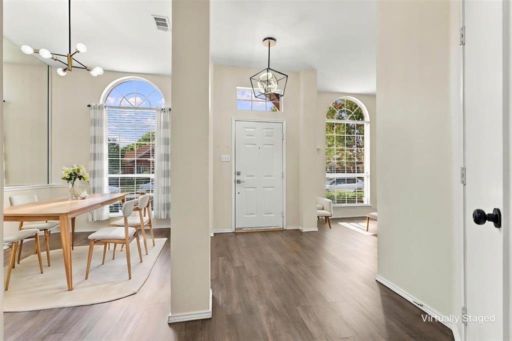 5204 China Berry Drive Property Photo 3
