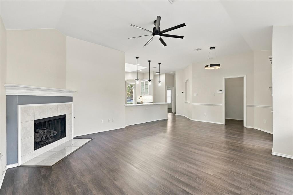 5204 China Berry Drive Property Photo 18
