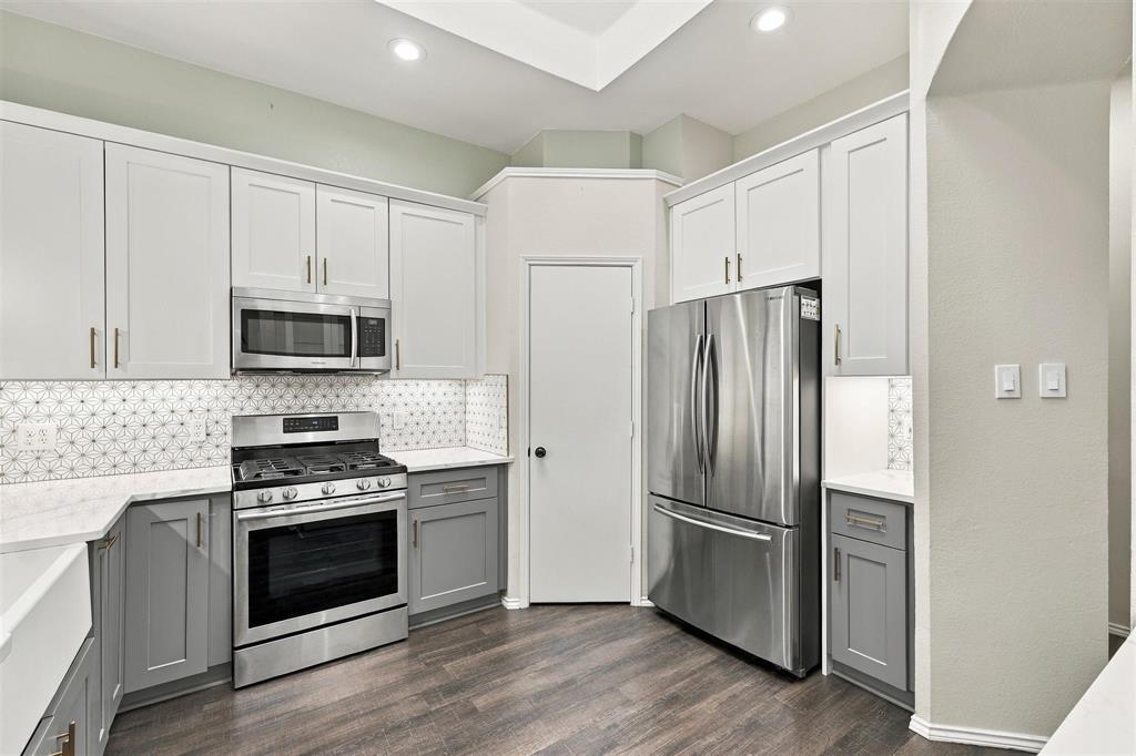 5204 China Berry Drive Property Photo 23