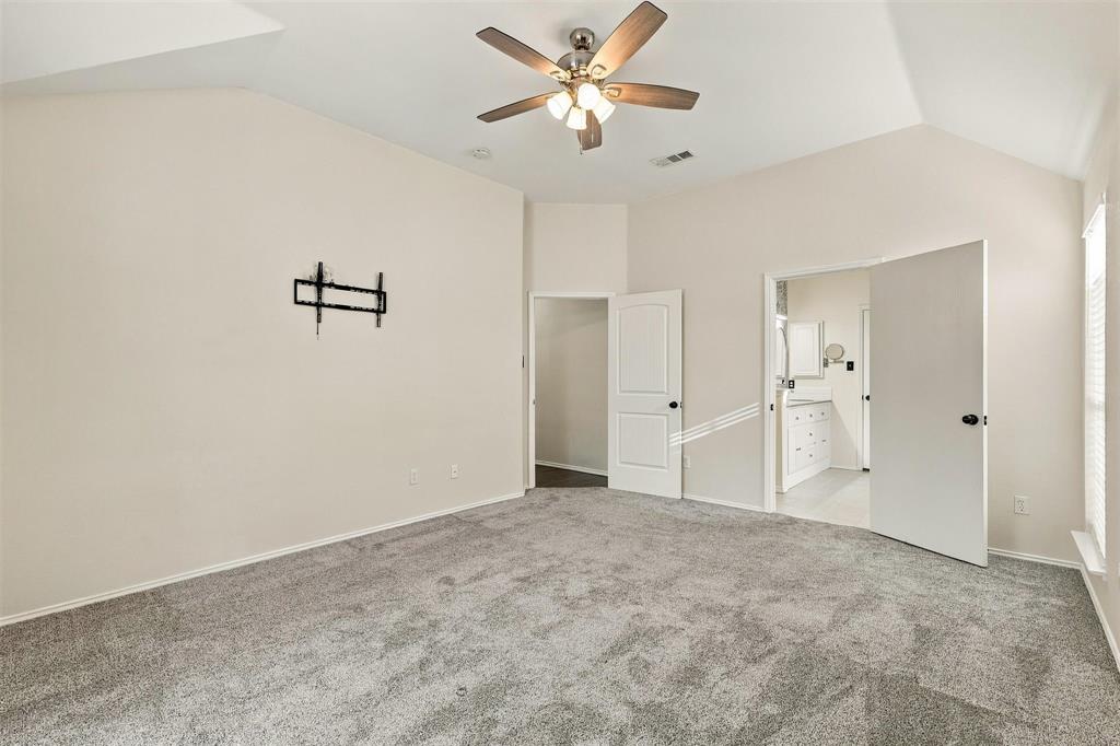 5204 China Berry Drive Property Photo 29