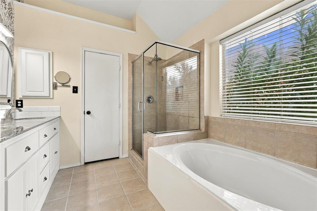 5204 China Berry Drive Property Photo 30