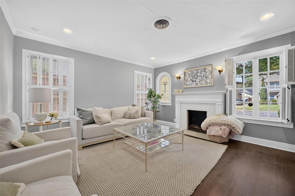 5630 Vanderbilt Avenue Property Photo 10