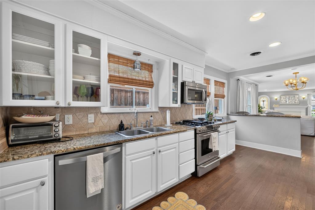 5630 Vanderbilt Avenue Property Photo 17