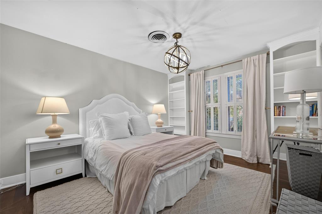 5630 Vanderbilt Avenue Property Photo 21
