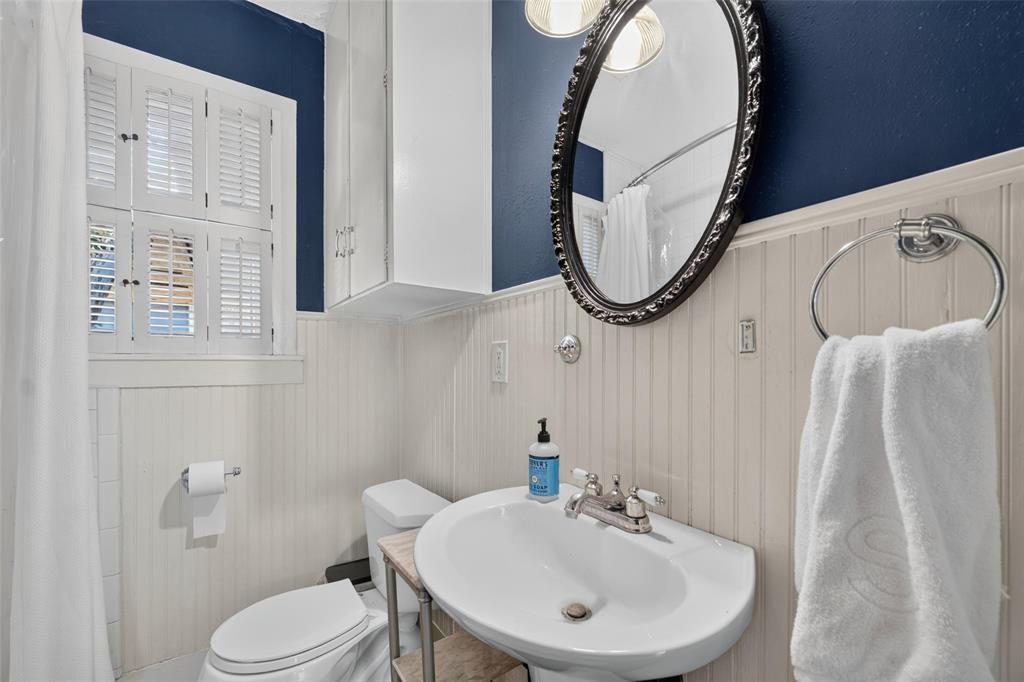 5630 Vanderbilt Avenue Property Photo 24