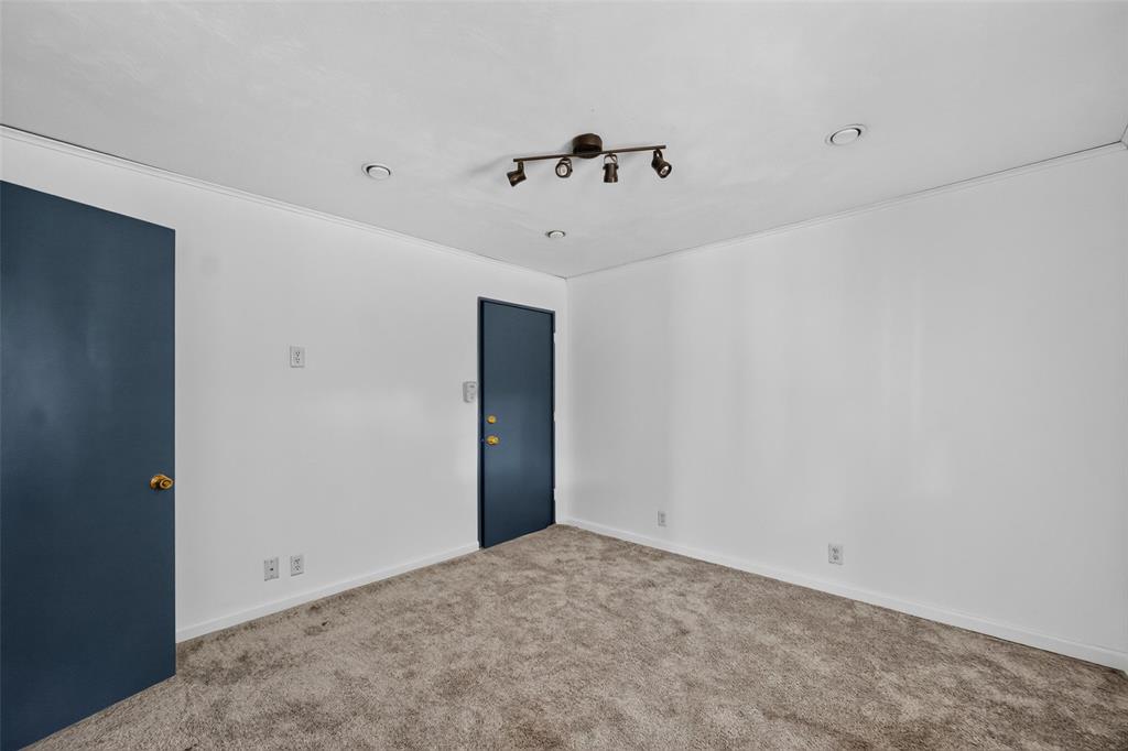 5630 Vanderbilt Avenue Property Photo 34