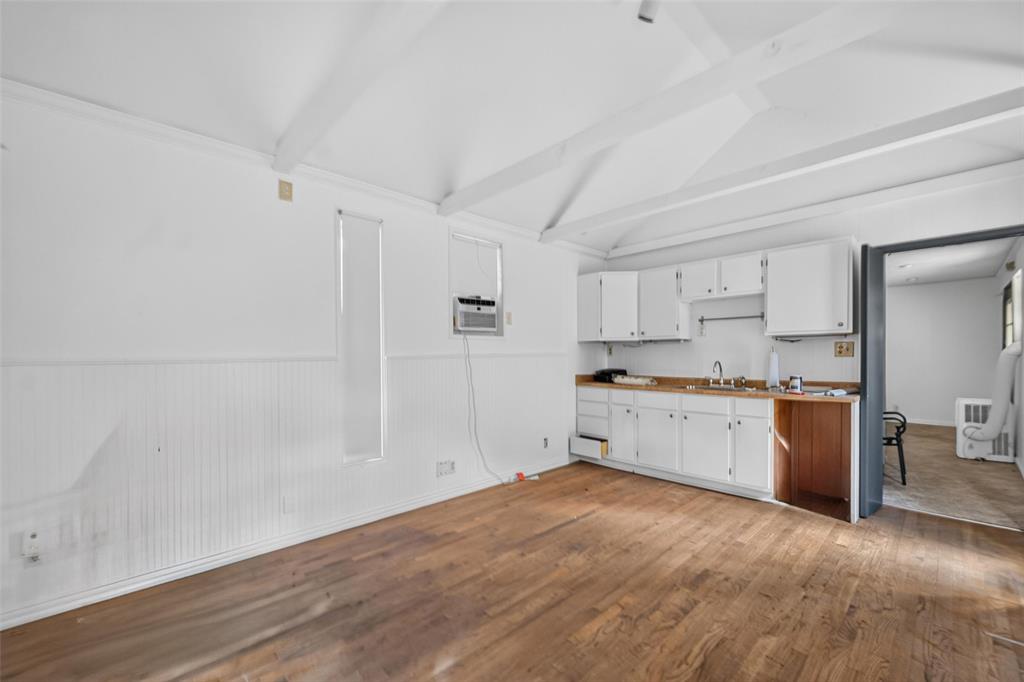 5630 Vanderbilt Avenue Property Photo 36