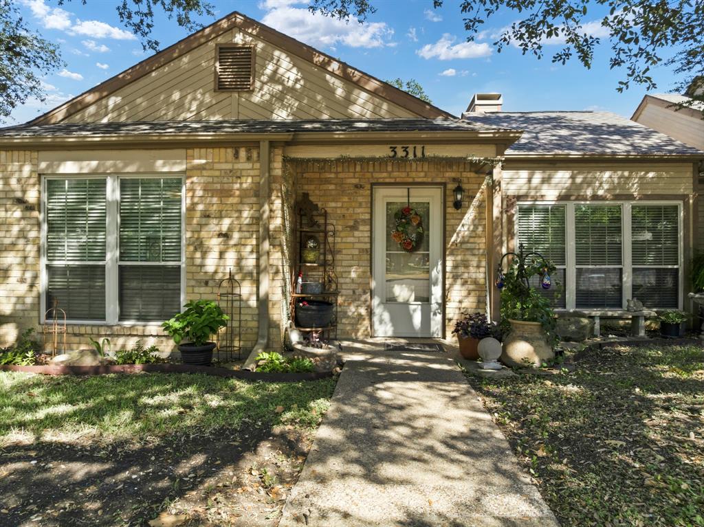 3311 Chimney Place Drive Property Photo 1