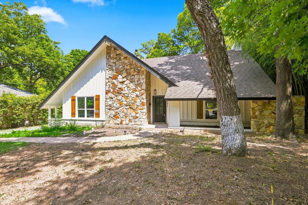 2631 Deep Hill Circle Property Photo 3