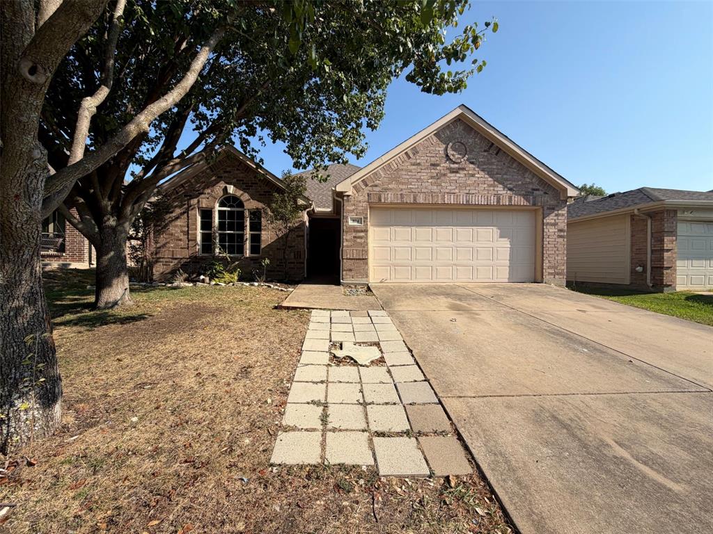 804 Bamboo Drive Property Photo 1
