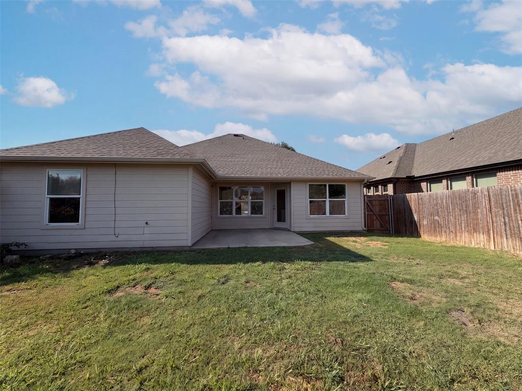 804 Bamboo Drive Property Photo 5