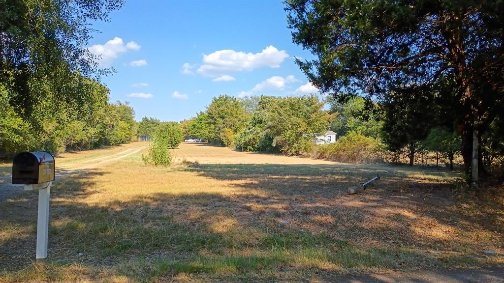 1703 County Road 2101 Property Photo 1