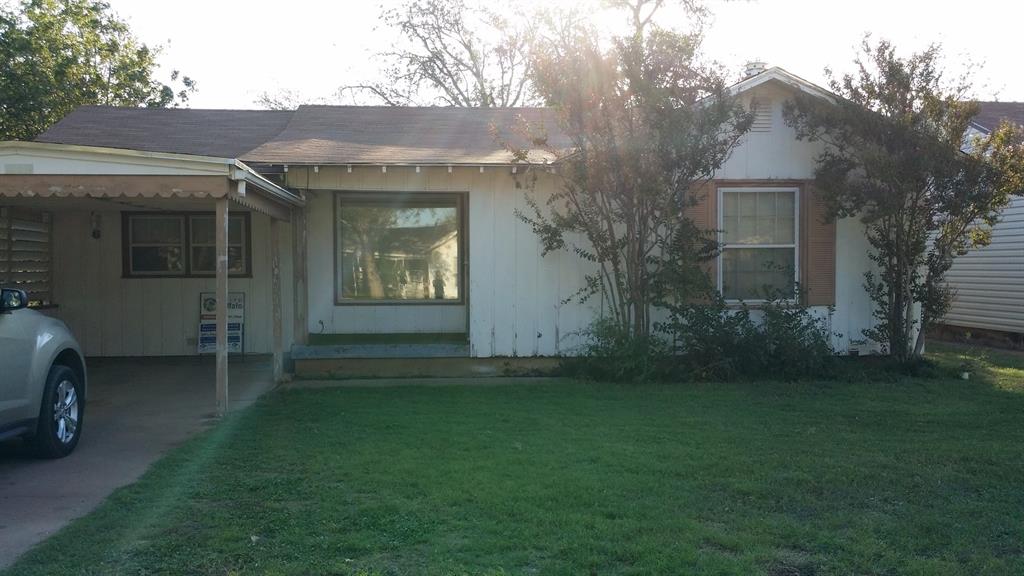1009 Locust Street Property Photo 1