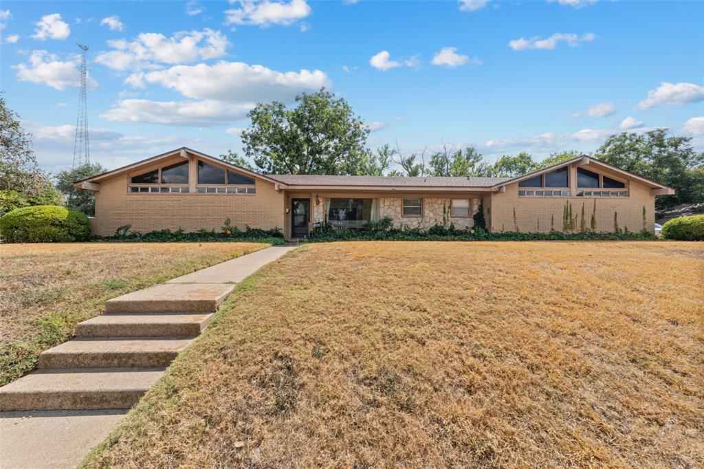 1815 Mahalia Drive Property Photo 1