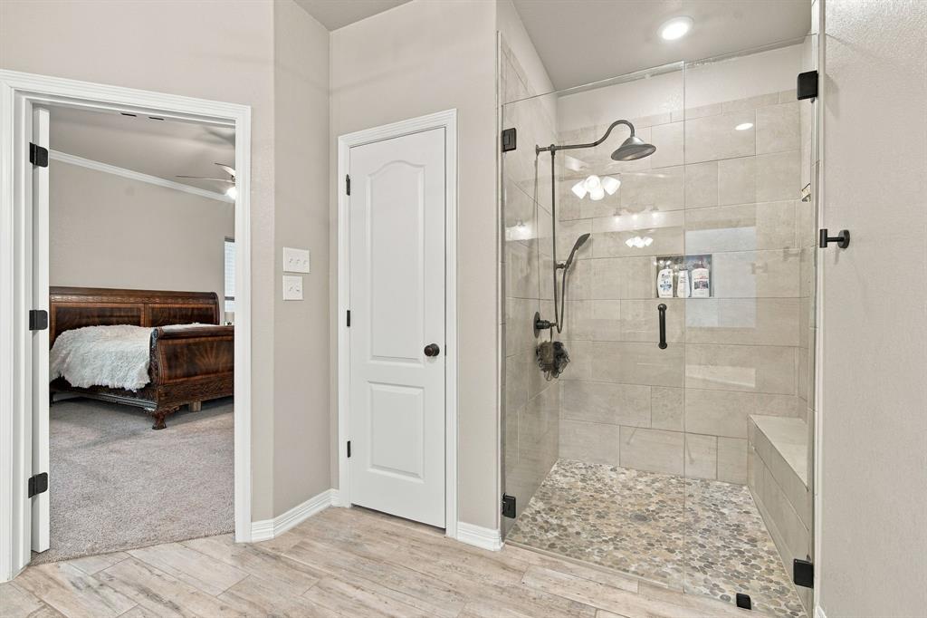 400 Juniper Drive Property Photo 16