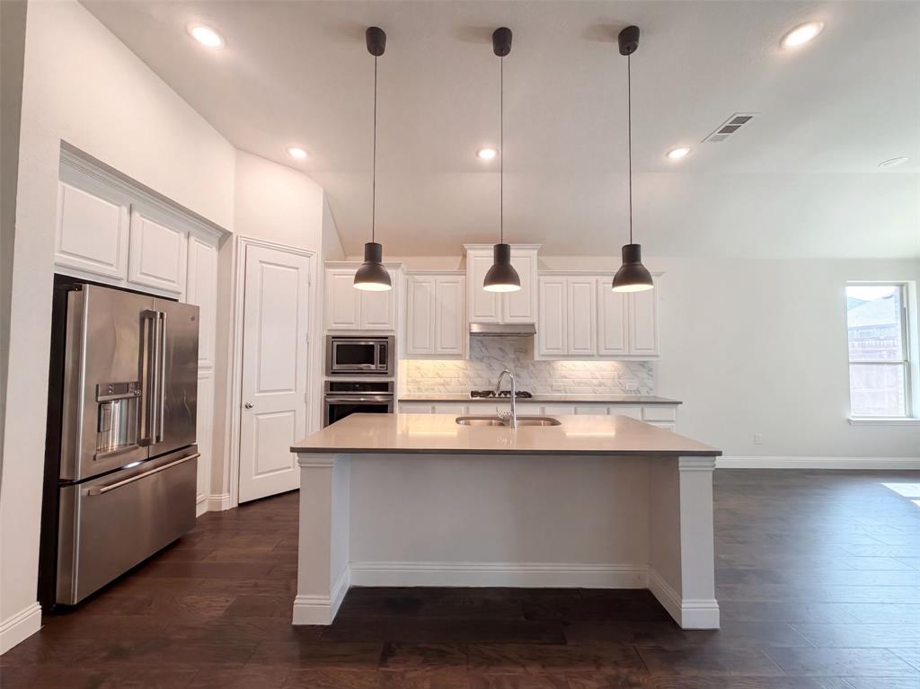 16204 Cullen Park Way Property Photo 23