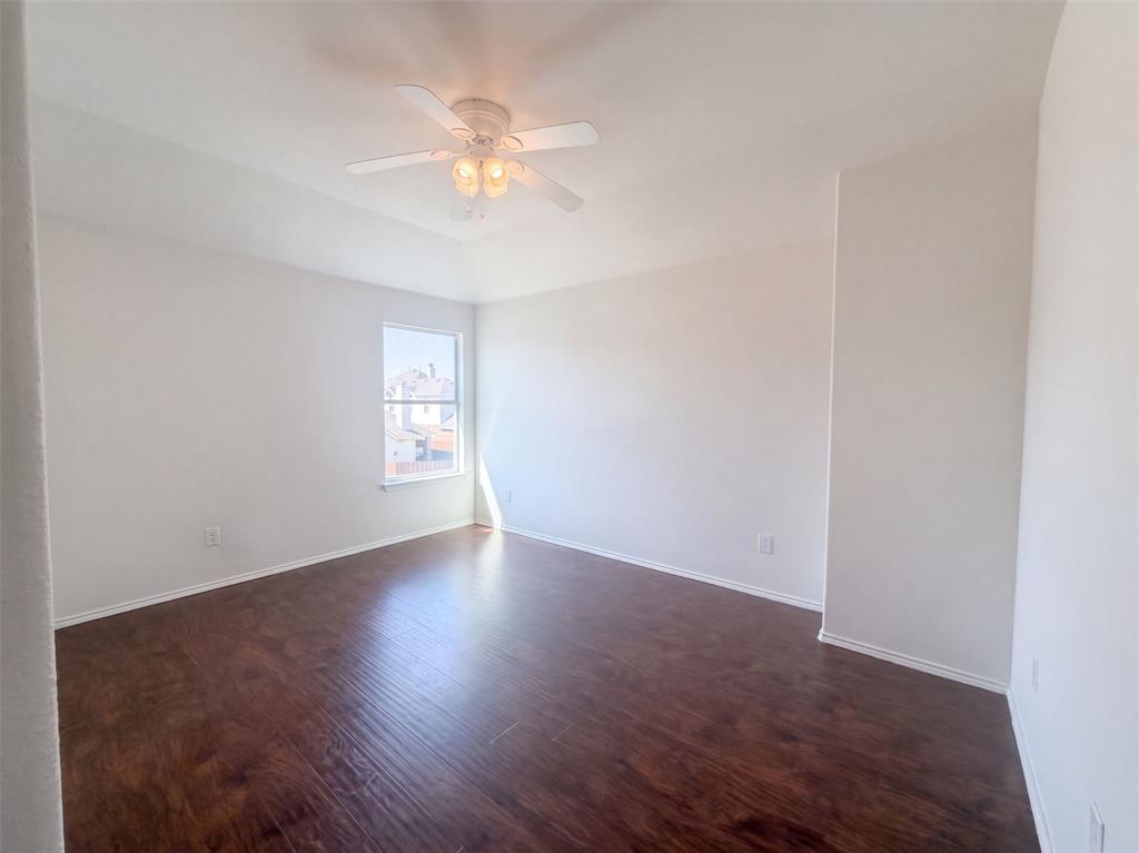 1304 Grapevine Drive Property Photo 10