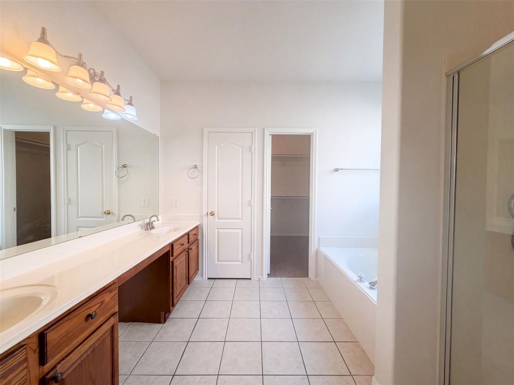 1304 Grapevine Drive Property Photo 11