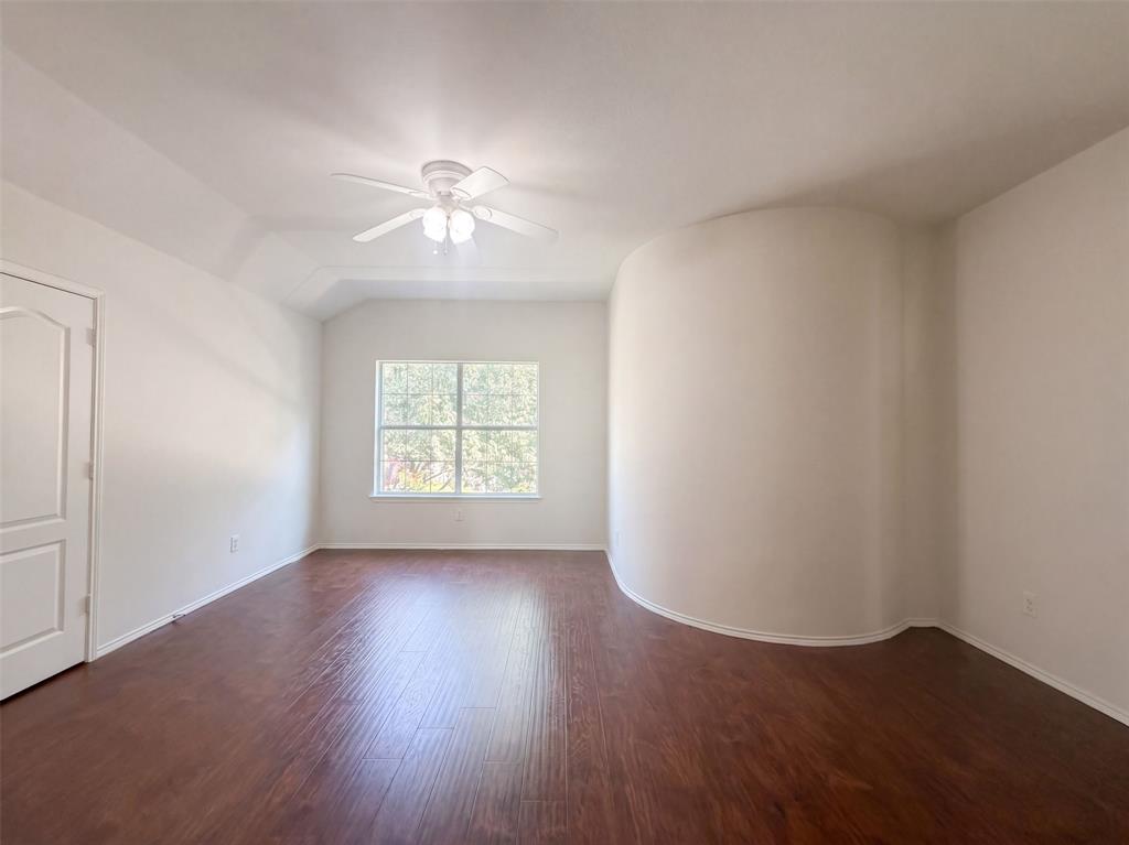 1304 Grapevine Drive Property Photo 16