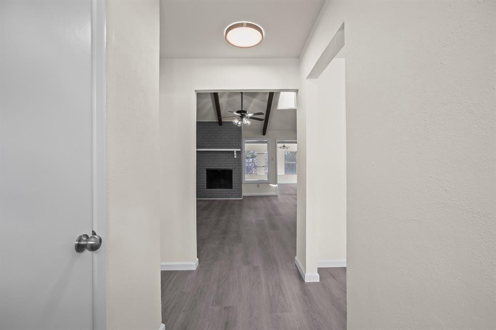 1009 Springdale Road Property Photo 2