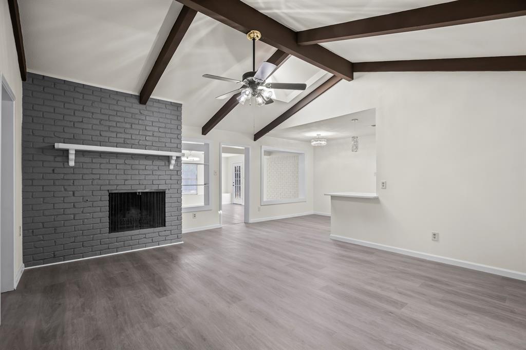 1009 Springdale Road Property Photo 3