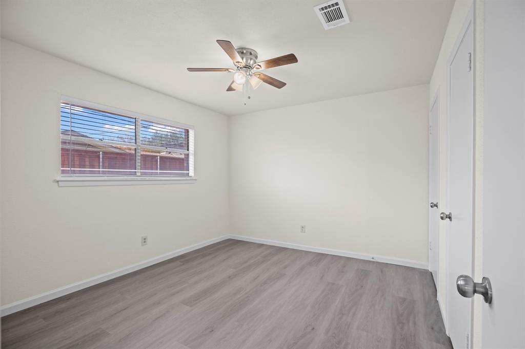 1009 Springdale Road Property Photo 14