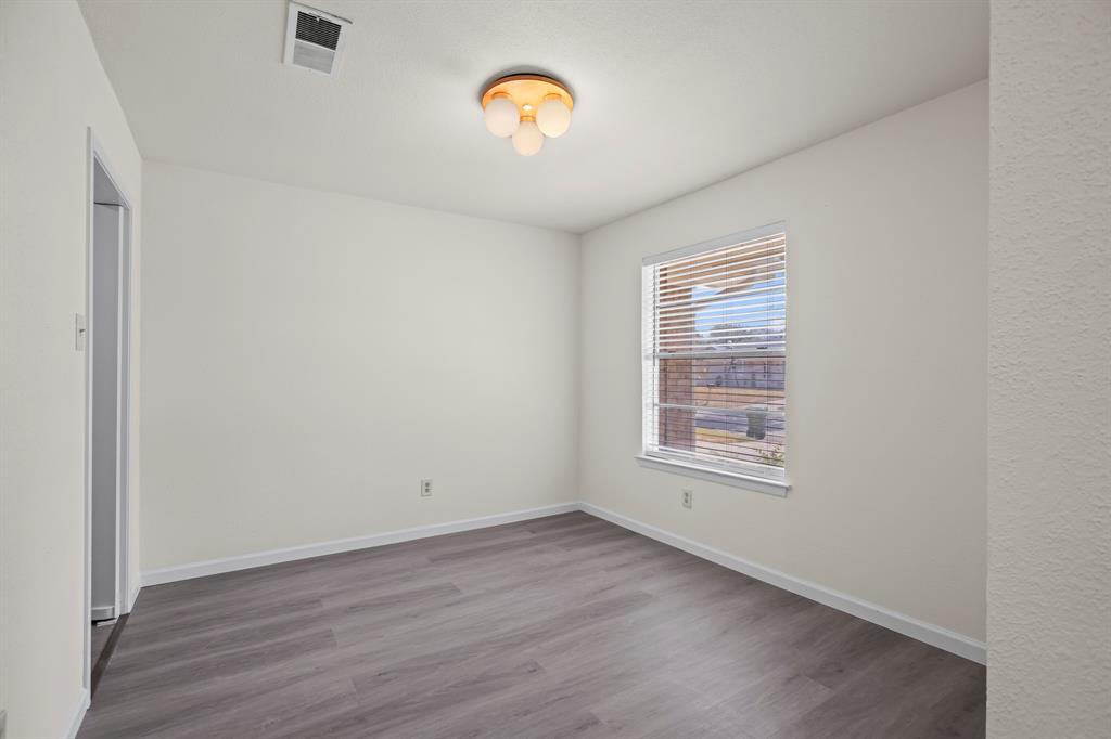 1009 Springdale Road Property Photo 18