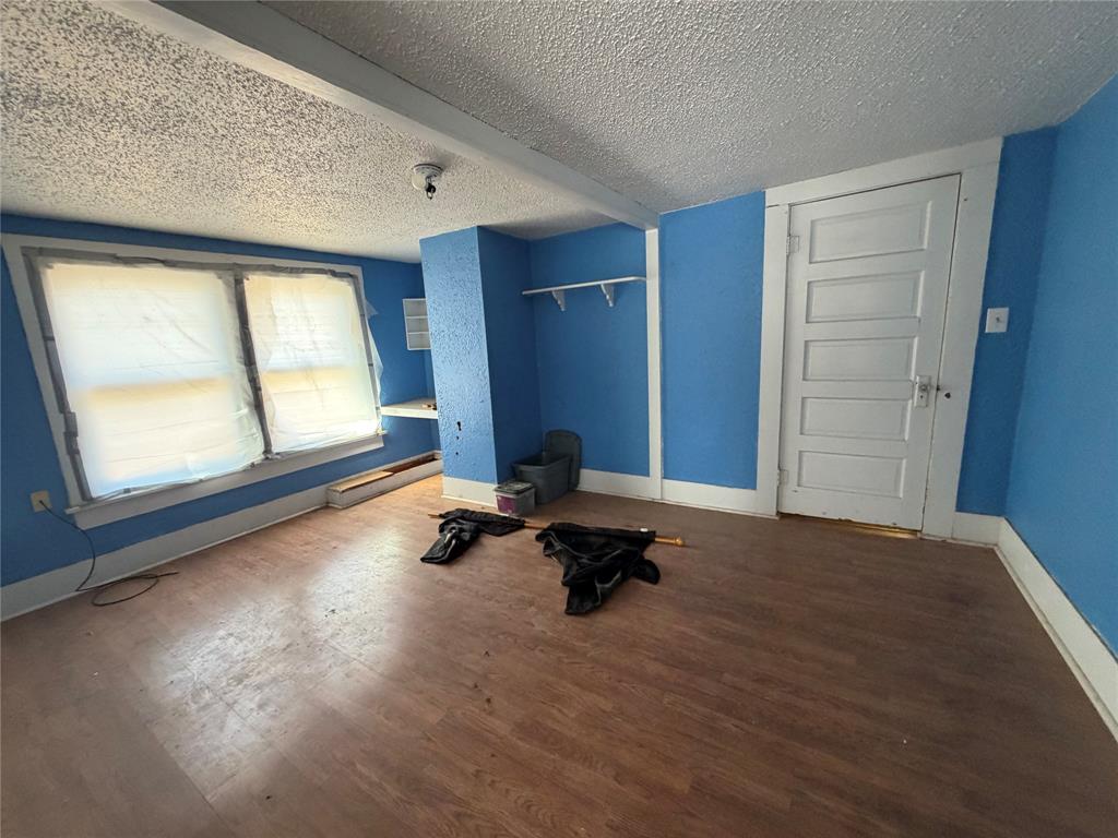 401 N Stratton Street Property Photo 22