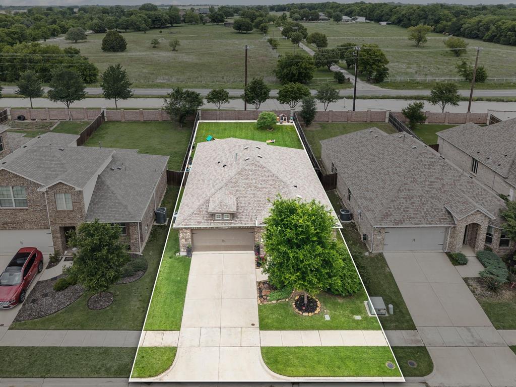 5912 Aster Drive Property Photo 2