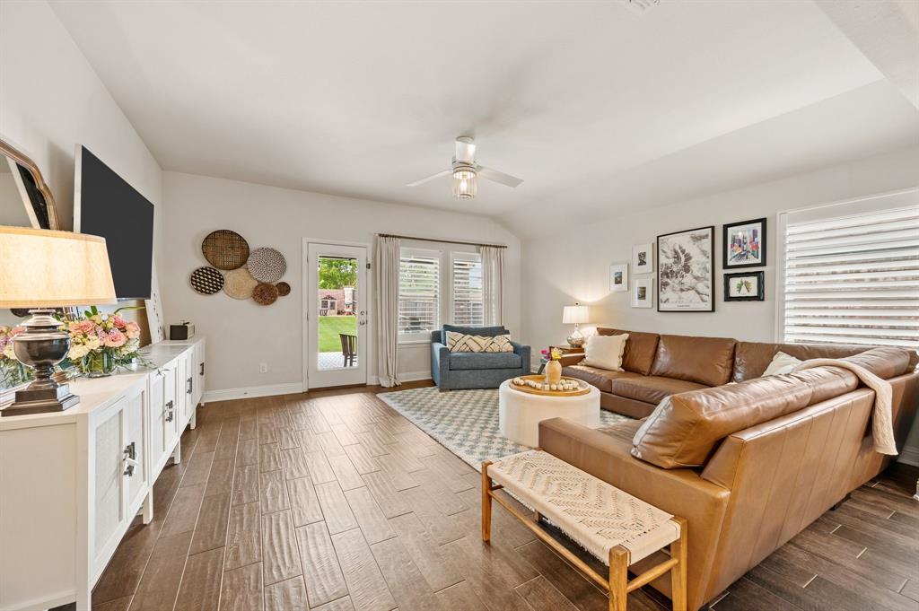 5912 Aster Drive Property Photo 11