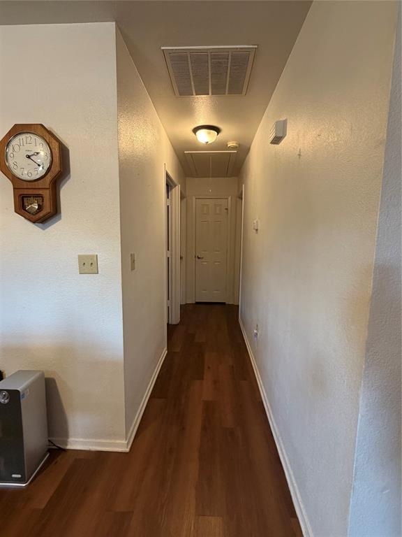 1101 N Stratton Street Property Photo 6