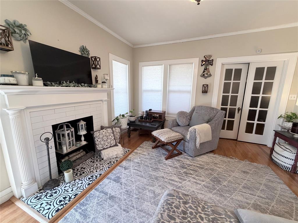 310 N Donald Street Property Photo 5