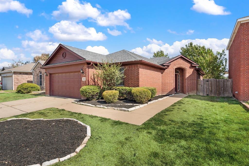 8644 Arcadia Park Drive Property Photo 1