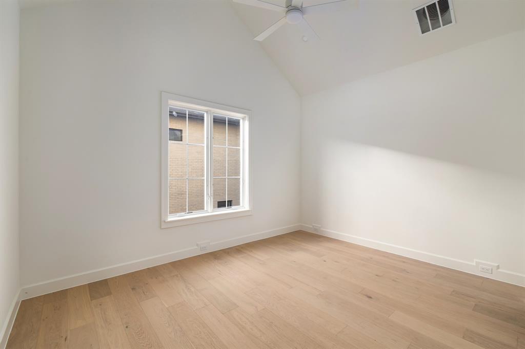 6930 Pemberton Drive Property Photo 37