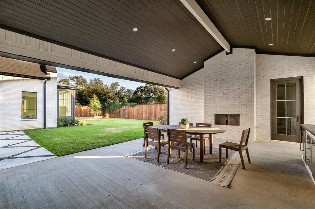 6930 Pemberton Drive Property Photo 39