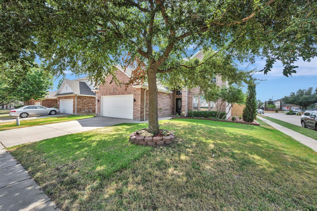 6369 Redeagle Creek Drive Property Photo 1