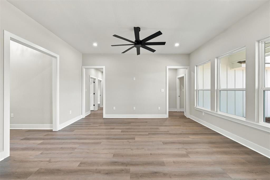 96 N Seventh Property Photo 5
