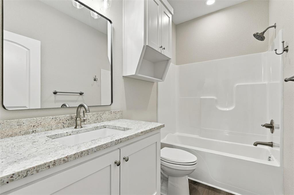 96 N Seventh Property Photo 25