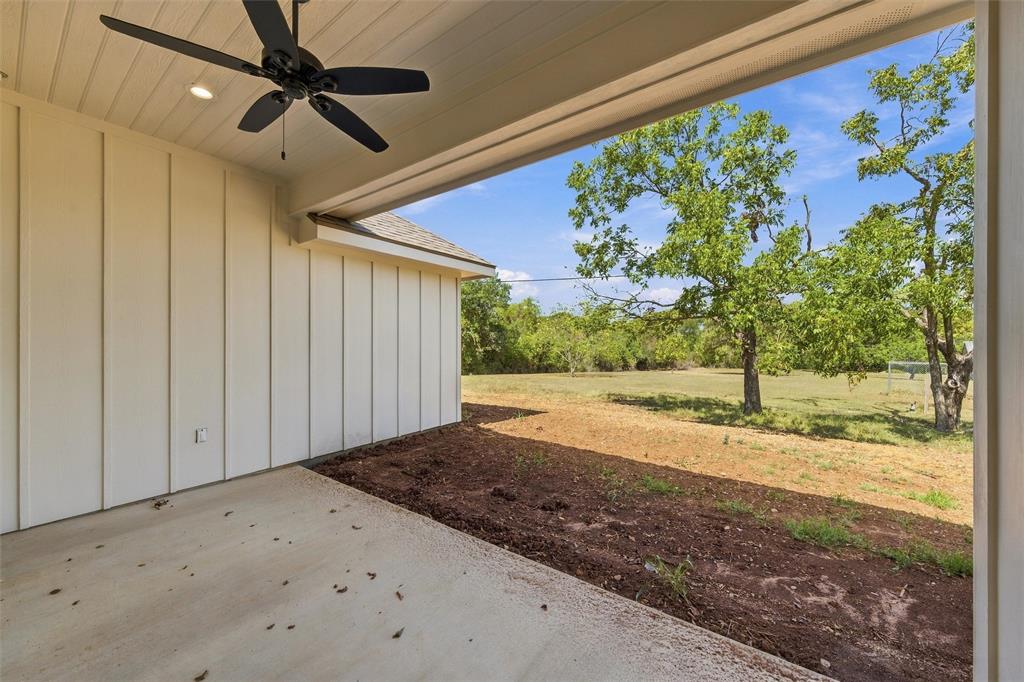 96 N Seventh Property Photo 29
