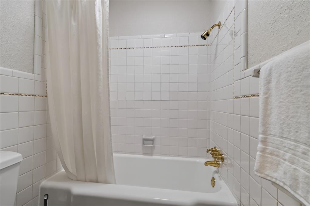 520 Circleview Drive Property Photo 22