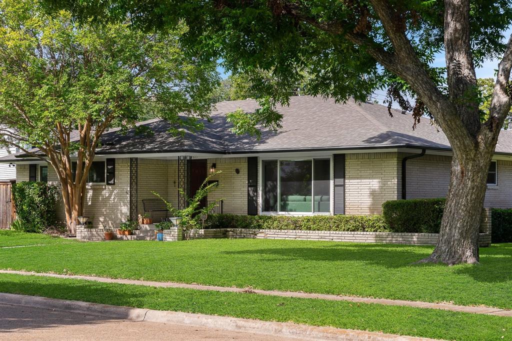 2677 Heatherwood Drive Property Photo 1