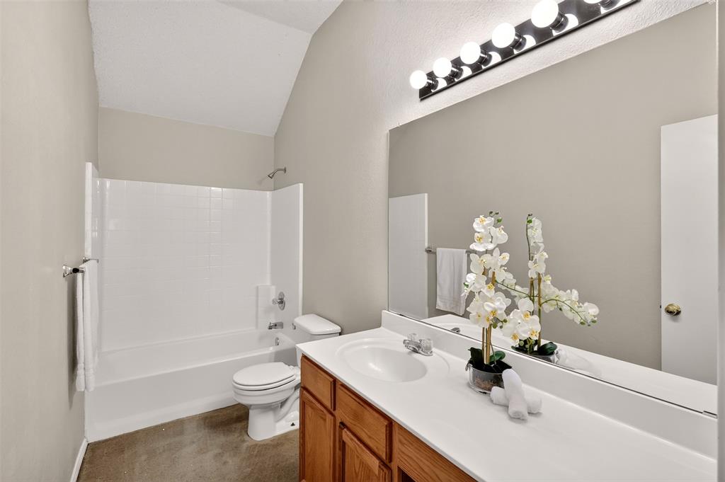4721 Sleepy Ridge Circle Property Photo 23