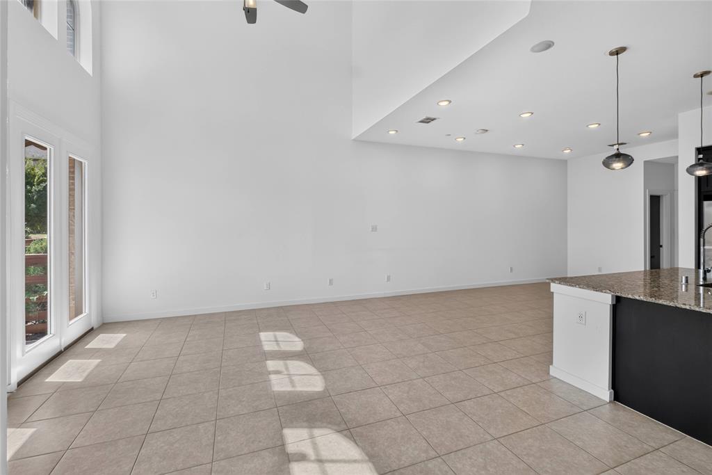 309 Sugarmaple Lane Property Photo 5