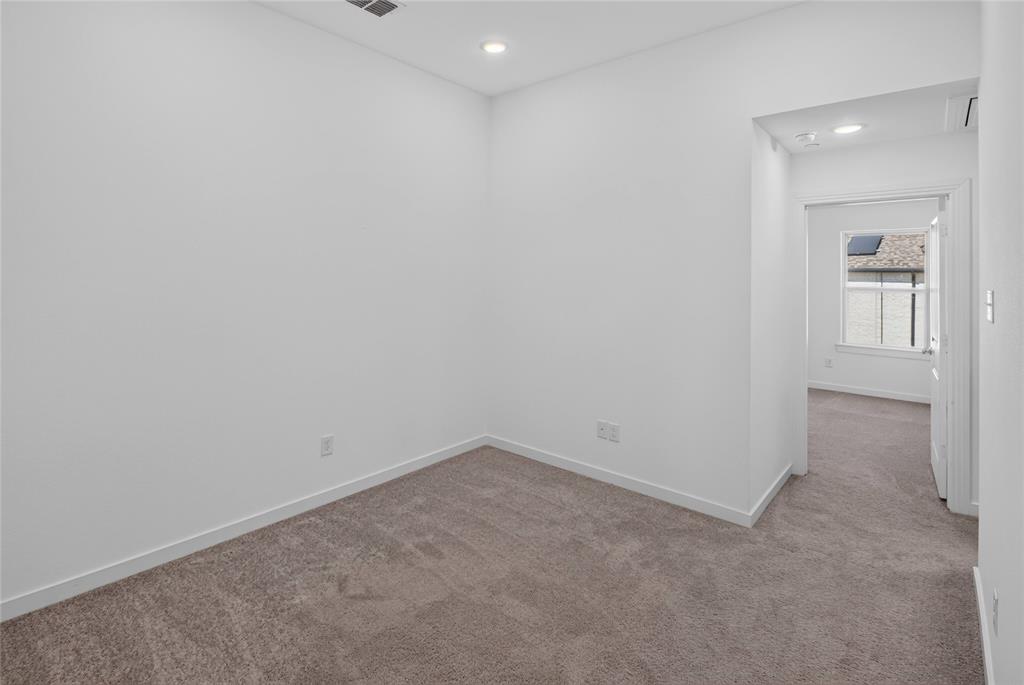 309 Sugarmaple Lane Property Photo 22