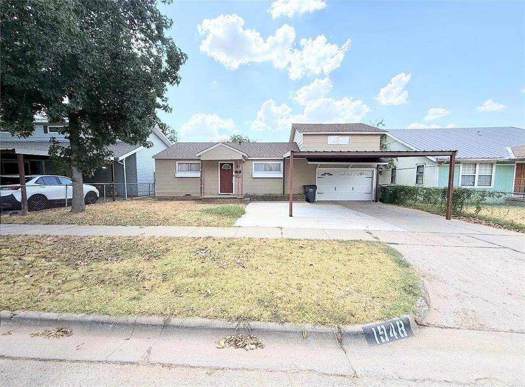 1948 Hines Boulevard Property Photo 1