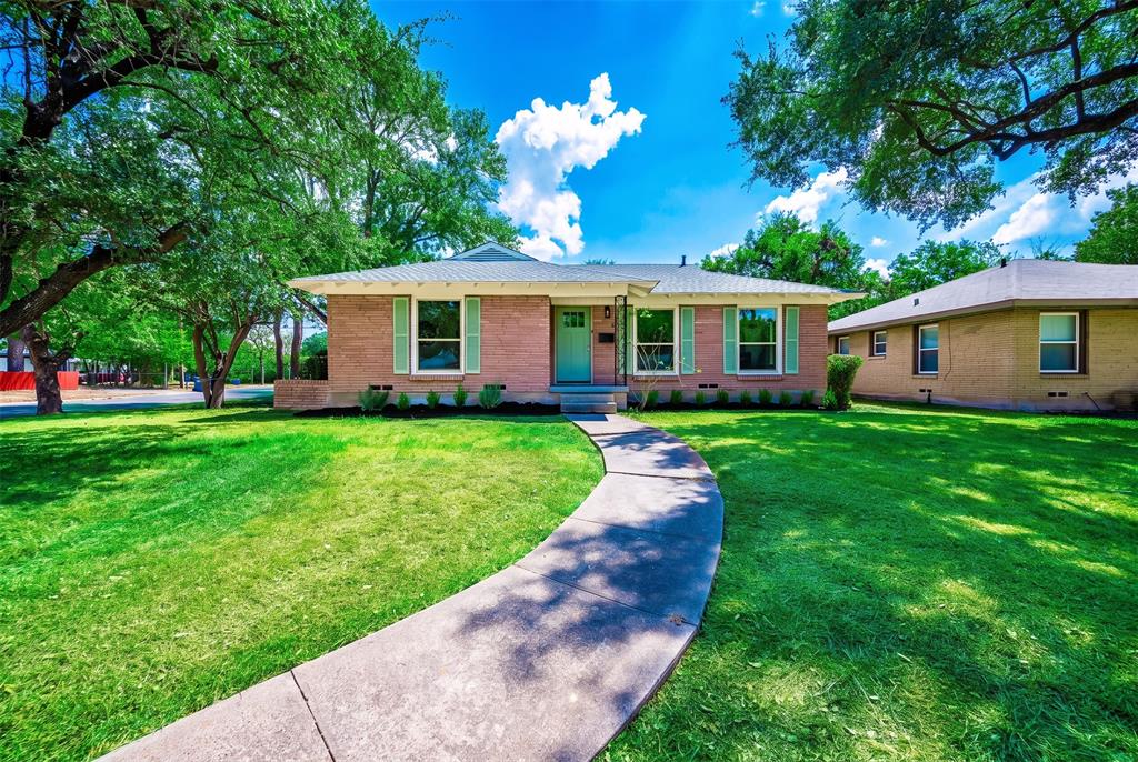 10256 Casa View Drive Property Photo 1