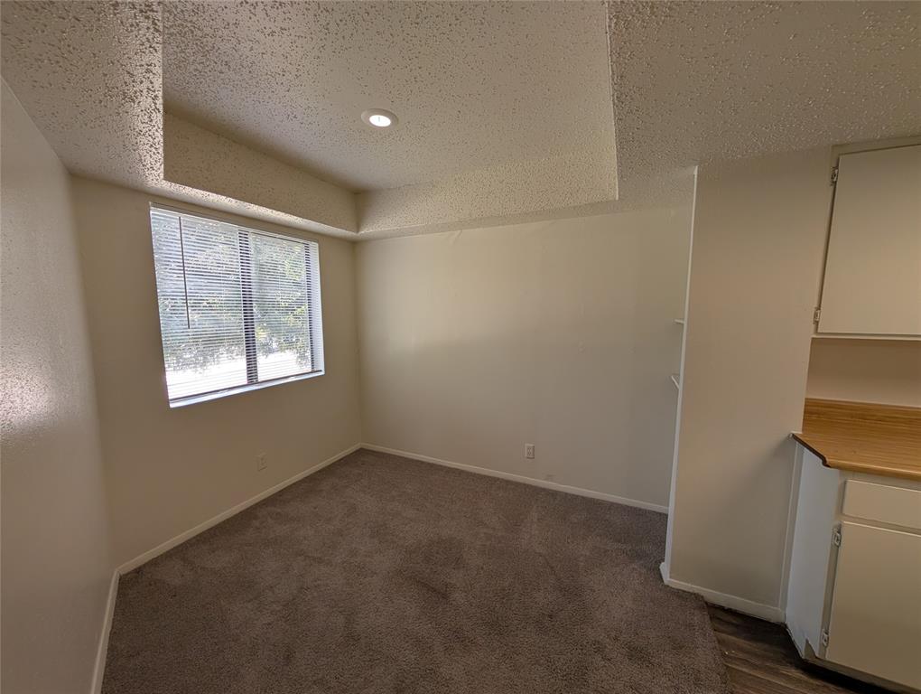 7431 Holly Hill Drive 204 Property Photo 4