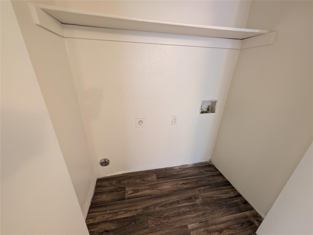 7431 Holly Hill Drive 204 Property Photo 12
