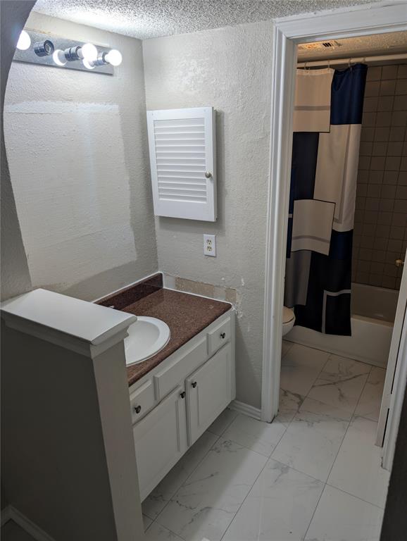 2310 Bamboo Drive J201 Property Photo 13
