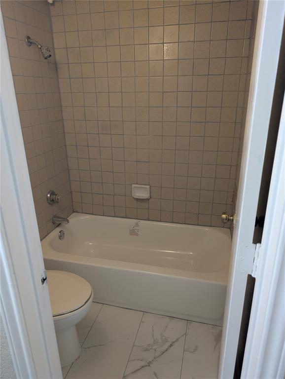 2310 Bamboo Drive J201 Property Photo 15